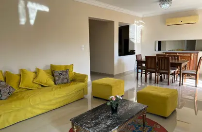 شقة - 3 غرف نوم - 2 حمامات للايجار في شارع دريم لاند - دريم لاند - طريق الواحات - مدينة 6 أكتوبر - الجيزة