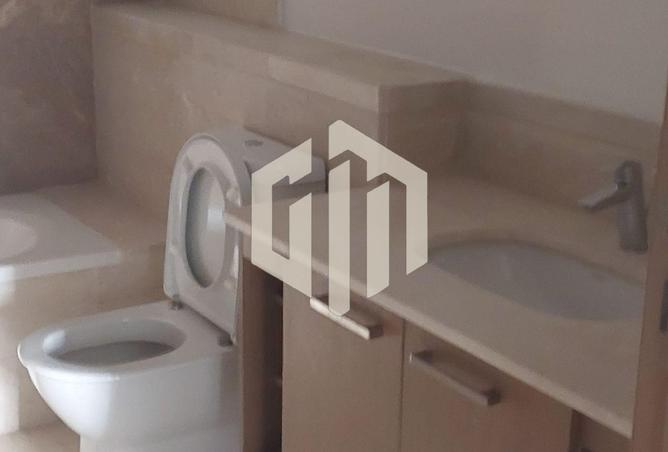 92128262 - Property Image 3