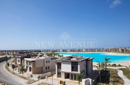 Villa - 4 Bedrooms - 4 Bathrooms for sale in Swan Lake North Coast - Qesm Ad Dabaah - North Coast Villa - 4 Bedrooms - 4 Bathrooms for sale in Swan Lake North Coast - Qesm Ad Dabaah - North Coast