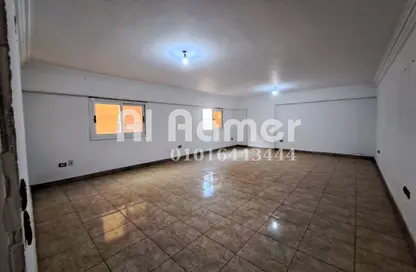 Apartment - 3 Bedrooms - 2 Bathrooms for sale in Thirteenth Sector - Zahraa El Maadi - Hay El Maadi - Cairo