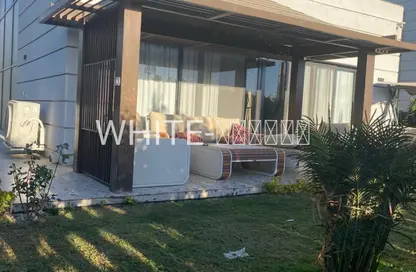 فيلا - 4 غرف نوم - 4 حمامات للبيع في كمبوند البروج - كمبوندات الشروق - مدينة الشروق - القاهرة