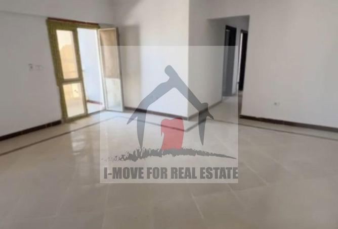 8693492 - صورة العقار 2