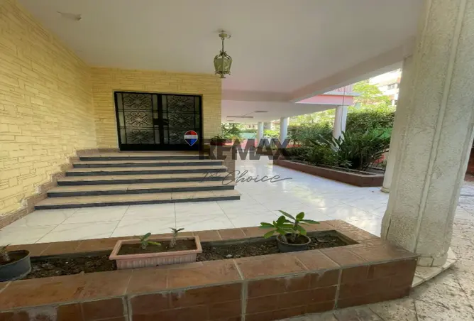 102903995 - Property Image 2