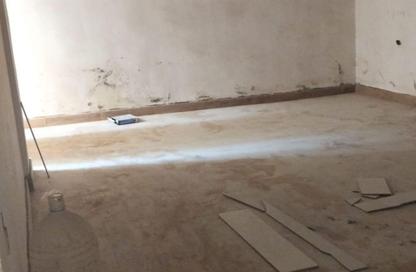 Apartment - 2 Bedrooms - 1 Bathroom for rent in Mohamed Naguib Axis - Abou El Houl - New Cairo City - Cairo