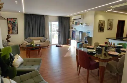 شقة - 3 غرف نوم - 2 حمامات للايجار في پريڤادو - مدينتي - القاهرة