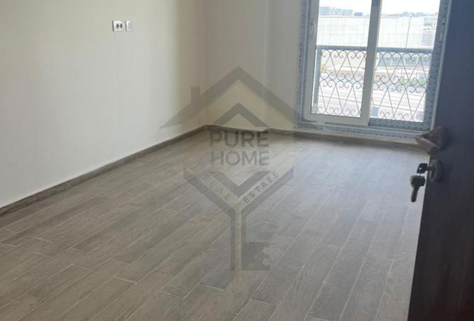 100916705 - Property Image 2