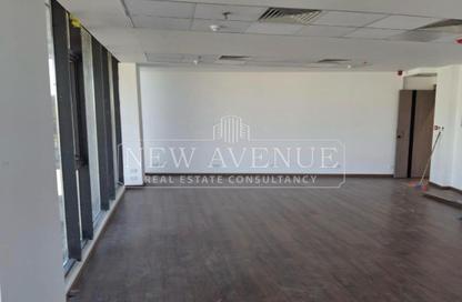 Office Space - Studio - 1 Bathroom for rent in Central Avenue - 2nd District - Sheikh Zayed City - Giza