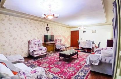 Apartment - 2 Bedrooms - 2 Bathrooms for sale in Ahmed Shawky St. - Roushdy - Hay Sharq - Alexandria