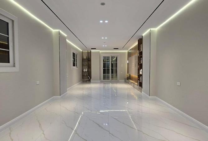 71392312 - Property Main Image