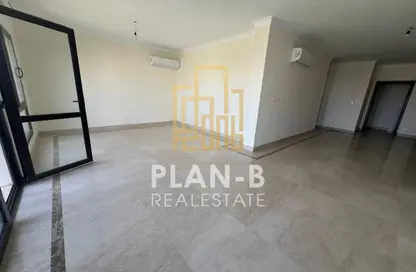 Apartment - 3 Bedrooms - 3 Bathrooms for rent in The Courtyards - Sheikh Zayed Compounds - Sheikh Zayed City - Giza
