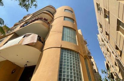 Whole Building - 3 Bedrooms - 2 Bathrooms for sale in 1st District - 6 October City - Giza