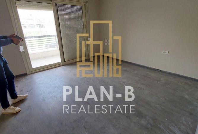 8704868 - Property Image 3