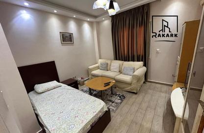 Apartment - 3 Bedrooms - 2 Bathrooms for rent in Gardenia City Compound Nasr City - Zahraa Madinat Nasr - Nasr City - Cairo
