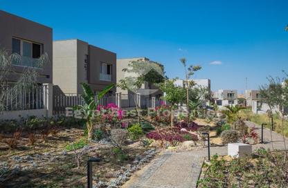 Apartment - 2 Bedrooms - 2 Bathrooms for sale in Palm Hills New Cairo - 5th Settlement Compounds - The 5th Settlement - New Cairo City - Cairo