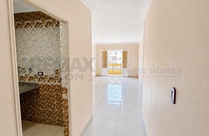 Apartment - 2 Bedrooms - 1 Bathroom for sale in El Mandara - Hay Than El Montazah - Alexandria