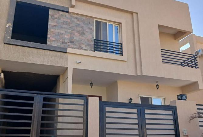 8530770 - Property Image 2