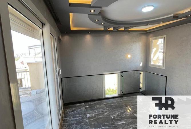 77056006 - Property Main Image