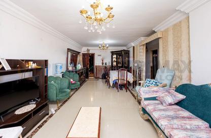 Apartment - 3 Bedrooms - 2 Bathrooms for sale in Zezenia - Hay Sharq - Alexandria Apartment - 3 Bedrooms - 2 Bathrooms for sale in Zezenia - Hay Sharq - Alexandria