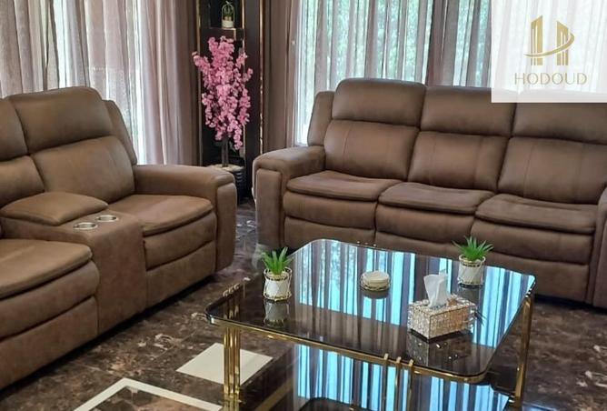 53218197 - Property Image 2