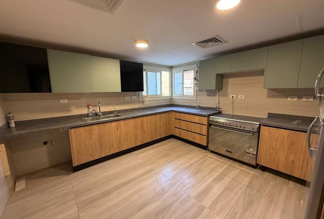 100647687 - Property Image 2
