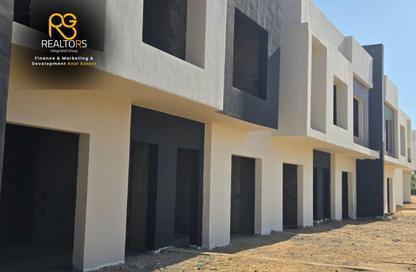 Townhouse - 4 - 4 for sale in Sun Capital - Fayoum Desert road - 6 October City - Giza