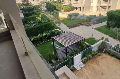 Apartment - 2 - 2 for sale in Palm Hills Village Gate - South Investors Area - New Cairo City - Cairo