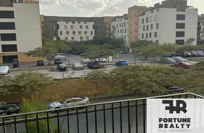 Apartment - 3 Bedrooms - 3 Bathrooms for sale in Eastown - 5th Settlement Compounds - The 5th Settlement - New Cairo City - Cairo