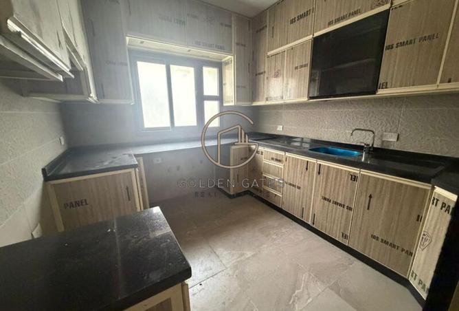 99882344 - صورة العقار 3