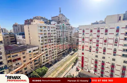 شقة - 3 غرف نوم - 1 حمام للبيع في شارع رشدي - رشدي - حي شرق - الاسكندرية