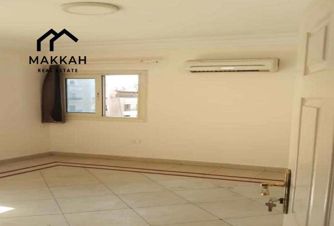 53226929 - Property Image 3