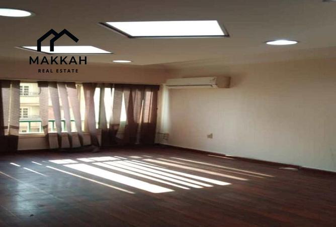 53226929 - Property Image 2