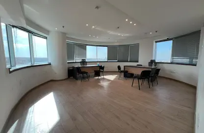 مساحات مكتبية - 7 غرف نوم - 2 حمامات للايجار في شارع التسعين الجنوبي - التجمع الخامس - مدينة القاهرة الجديدة - القاهرة مساحات مكتبية - 7 غرف نوم - 2 حمامات للايجار في شارع التسعين الجنوبي - التجمع الخامس - مدينة القاهرة الجديدة - القاهرة