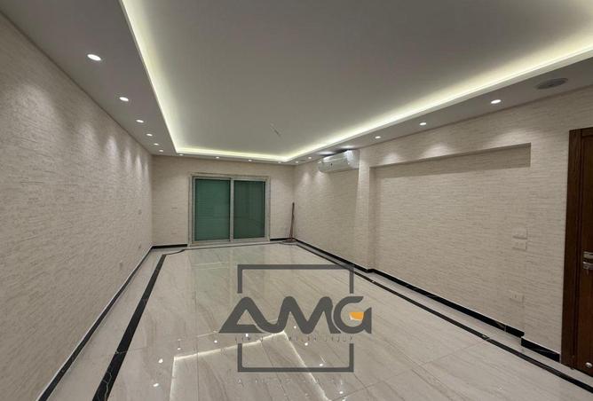 73496184 - Property Main Image