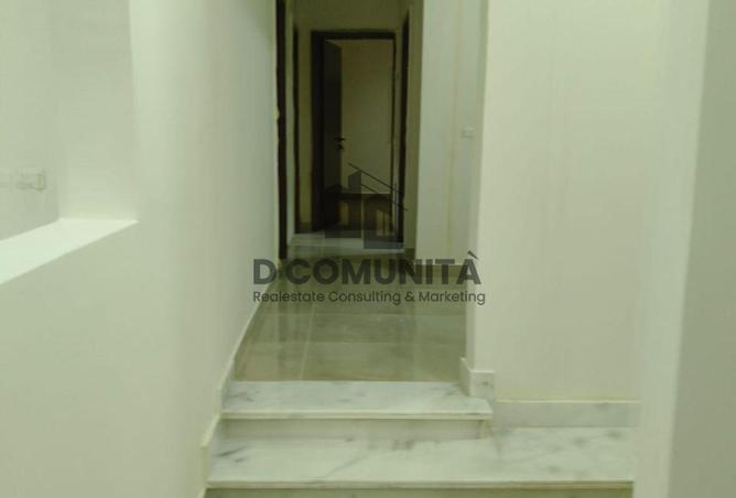 73493976 - Property Image 3