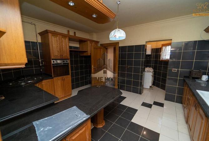 8528750 - Property Image 3