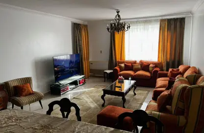 Apartment - 2 Bedrooms - 1 Bathroom for rent in Rehab City Fifth Phase - Al Rehab - New Cairo City - Cairo