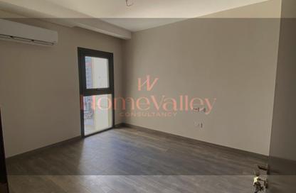 Apartment - 3 Bedrooms - 3 Bathrooms for rent in Park Side Residence - Zed Towers - Sheikh Zayed Compounds - Sheikh Zayed City - Giza