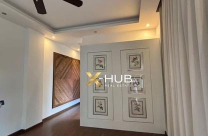 Villa - 5 - 4 for rent in Westown - Sheikh Zayed Compounds - Sheikh Zayed City - Giza
