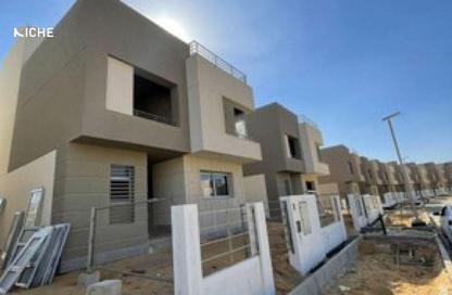Villa - 6 Bedrooms - 7 Bathrooms for sale in The Crown - Cairo Alexandria Desert Road - 6 October City - Giza