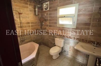 Apartment - 4 Bedrooms - 2 Bathrooms for rent in El Banafseg - New Cairo City - Cairo