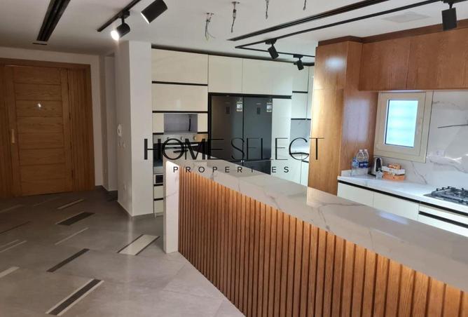 8523603 - Property Image 3