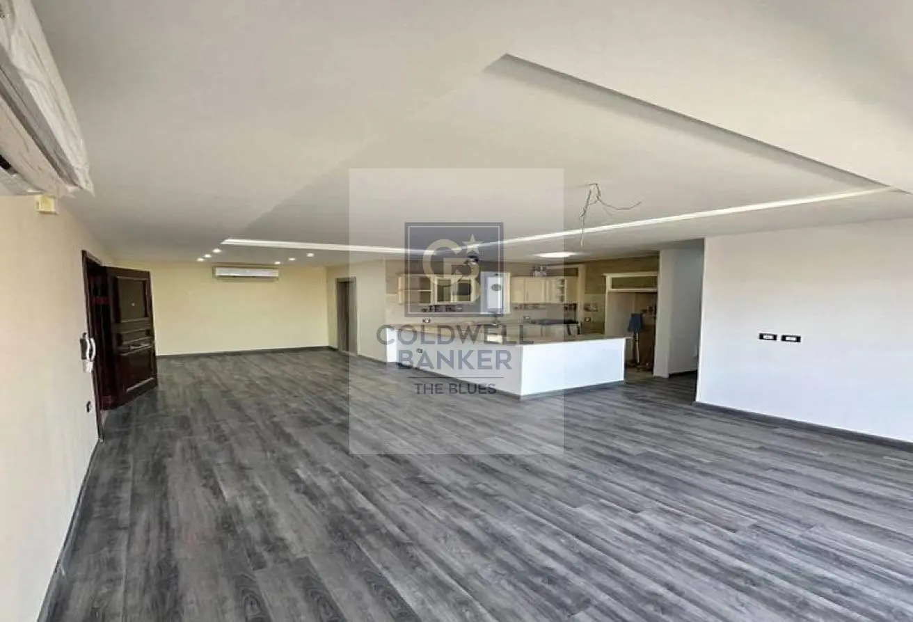 106025018 - Property Main Image