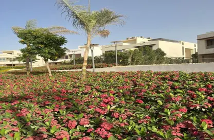 Villa - 5 Bedrooms - 5 Bathrooms for sale in Upville - Cairo Alexandria Desert Road - 6 October City - Giza