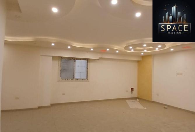 8625676 - Property Image 2