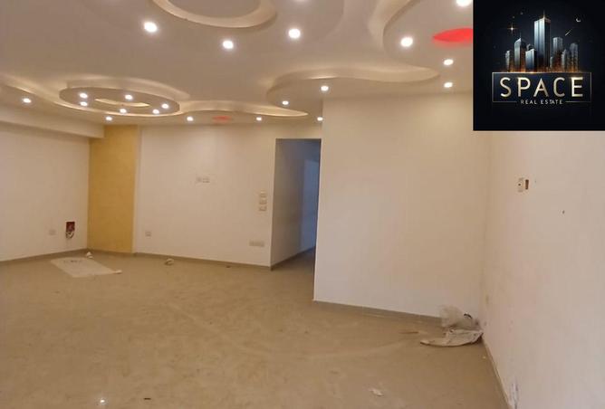 8625676 - Property Image 3