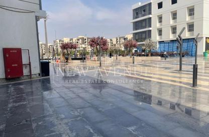 Retail - Studio - 1 Bathroom for sale in Palm Hills Golf Views - Cairo Alexandria Desert Road - 6 October City - Giza