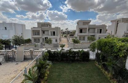 تاون هاوس - 4 - 4 للايجار في جولف فيوز - طريق مصر اسكندرية الصحراوي - مدينة 6 أكتوبر - الجيزة