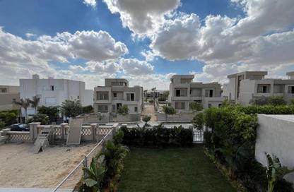 تاون هاوس - 4 - 4 للايجار في جولف فيوز - طريق مصر اسكندرية الصحراوي - مدينة 6 أكتوبر - الجيزة