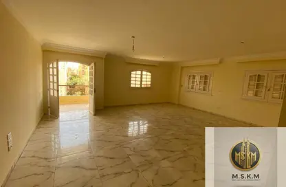 شقة - 3 غرف نوم - 2 حمامات للبيع في شارع رقم 42 - الحي الخامس - التجمع الخامس - مدينة القاهرة الجديدة - القاهرة