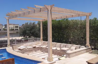 فيلا - 5 غرف نوم - 5 حمامات للايجار في مراسي - سيدي عبد الرحمن - الساحل الشمالي